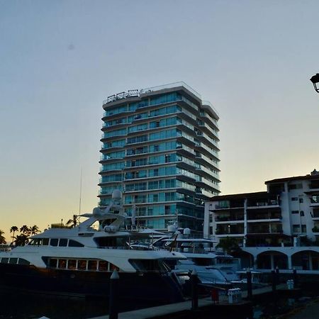 Luxury Condo On The Marina Puerto Vallarta Exterior photo